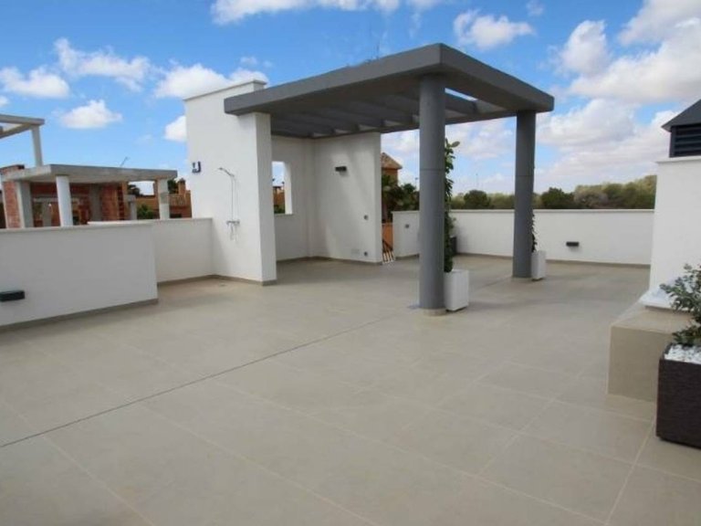 Villa for Sale in La Manga, Murcia 38