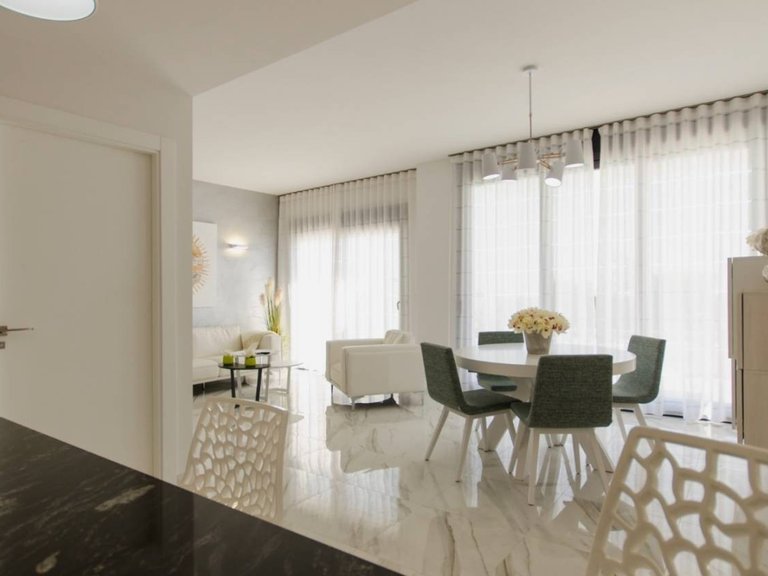 Villa for Sale in La Manga, Murcia 5