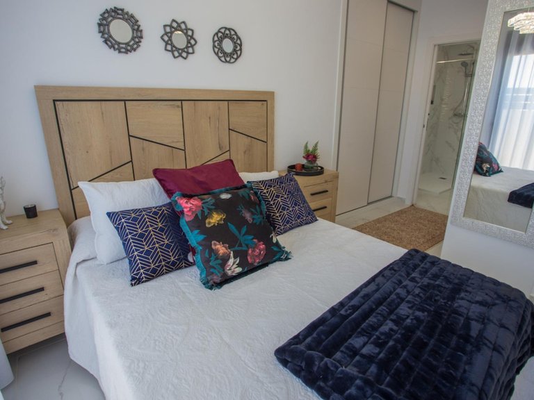 Villa for Sale in Los Montesinos, Alicante 7