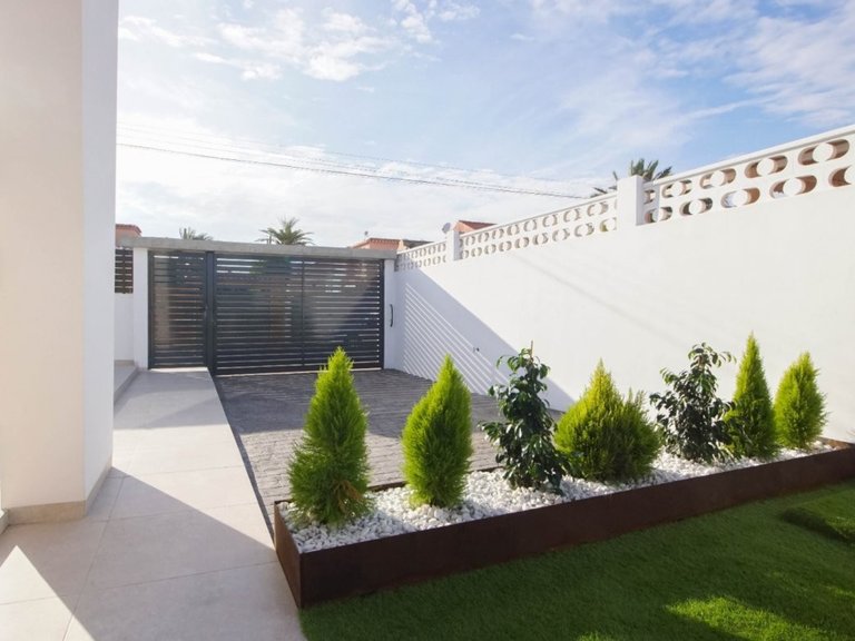 Villa for Sale in Torrevieja, Alicante 39