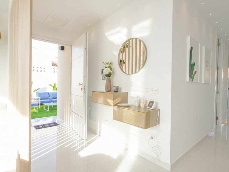 Villa for Sale in Torrevieja, Alicante 11