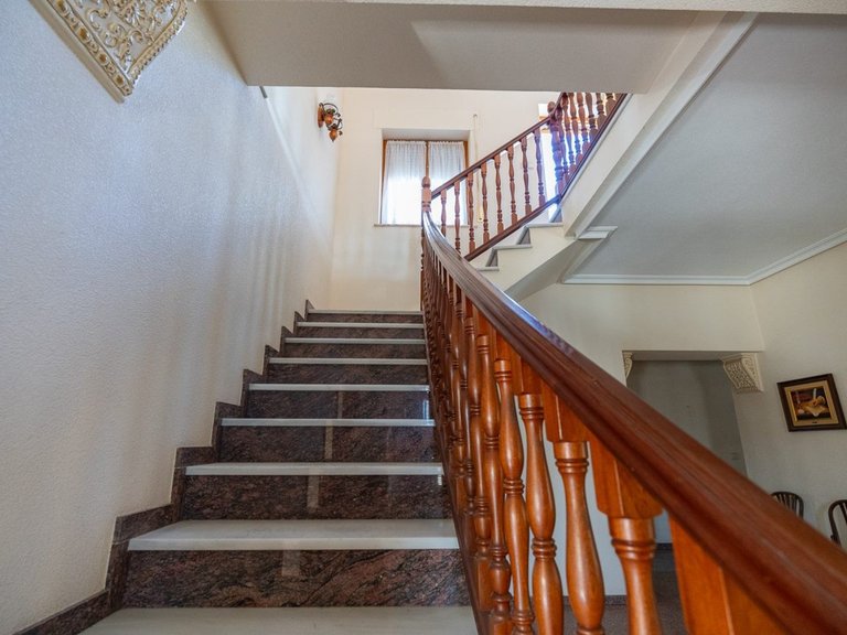 Villa for Sale in Monovar, Alicante 20