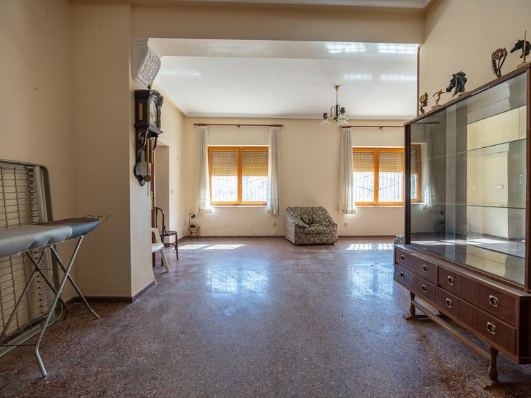 Villa for Sale in Monovar, Alicante 12