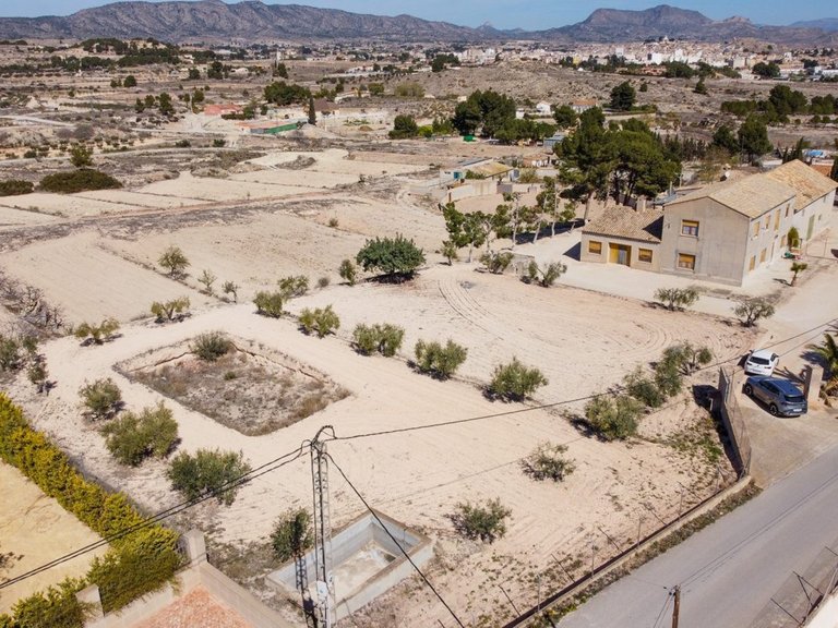 Villa for Sale in Monovar, Alicante 49