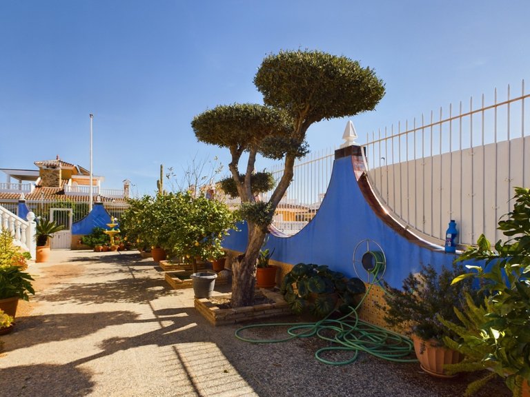 Villa for Sale in Los Alcázares, Murcia 11