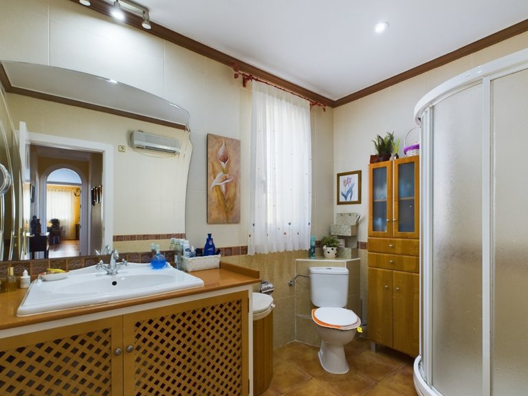 Villa for Sale in Los Alcázares, Murcia 40