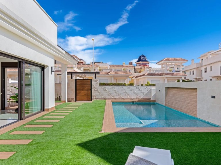 Villa for Sale in Ciudad Quesada, Alicante 14