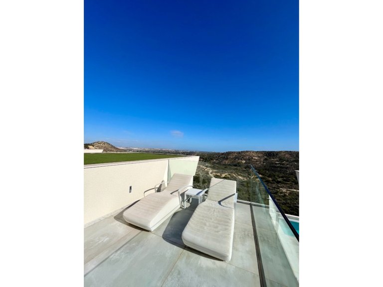 Villa for Sale in Rojales, Alicante 30
