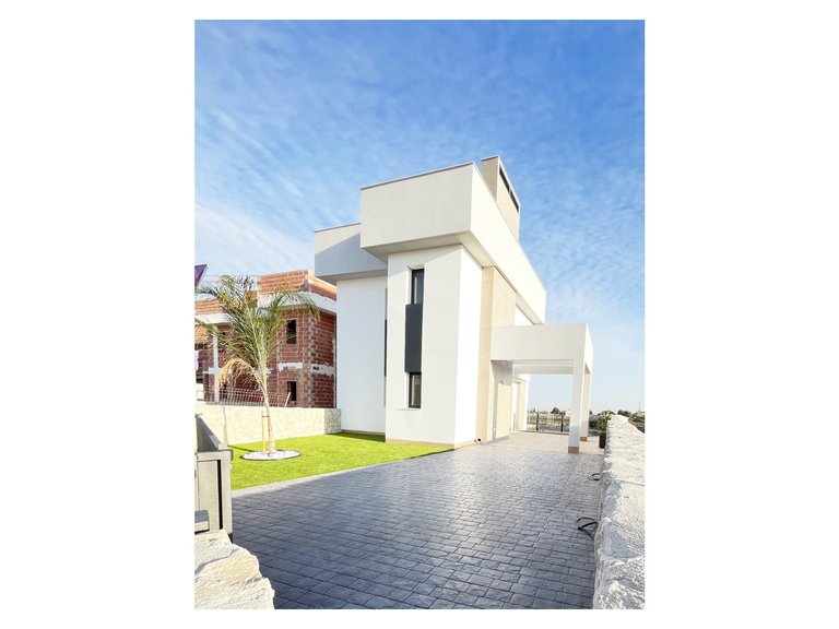 Villa for Sale in La Finca Golf, Alicante 46