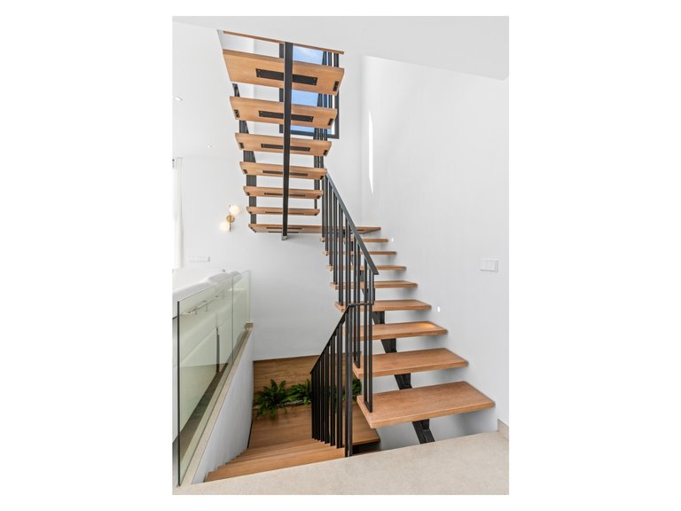 Villa for Sale in Polop, Alicante 22