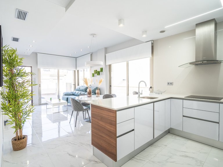 Villa for Sale in Villamartin, Alicante 10