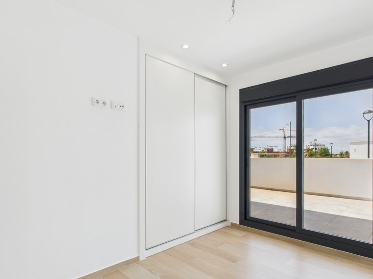 Apartment for Sale in Santa Rosalia Resort, Murcia 15