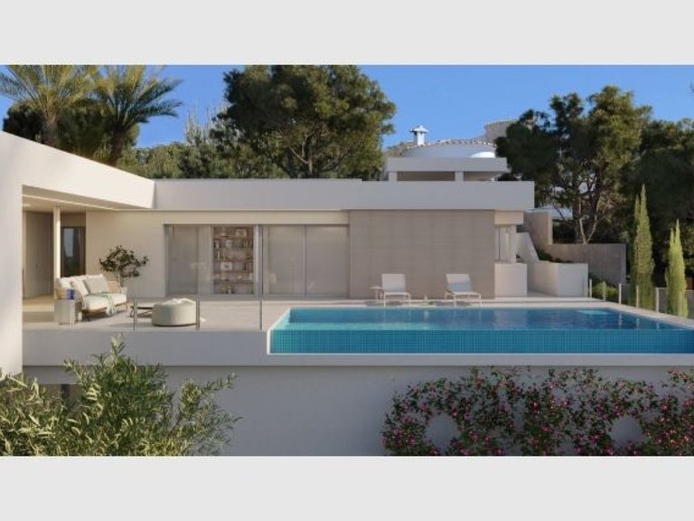 Villa for Sale in Cumbre Del Sol, Alicante 3