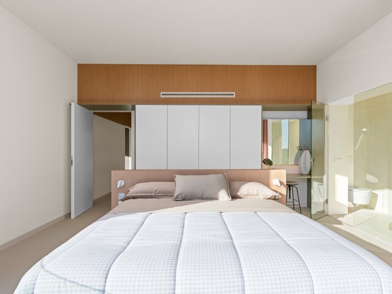 Villa for Sale in Las Colinas Golf, Alicante 18