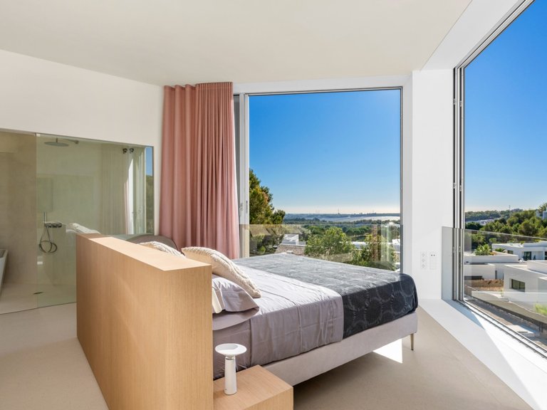 Villa for Sale in Las Colinas Golf, Alicante 5