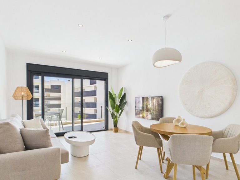 Apartment for Sale in Los Alcázares, Murcia 2