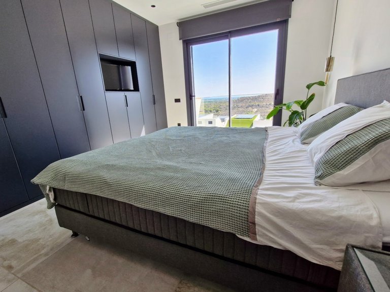 Villa for Sale in Rojales, Alicante 8