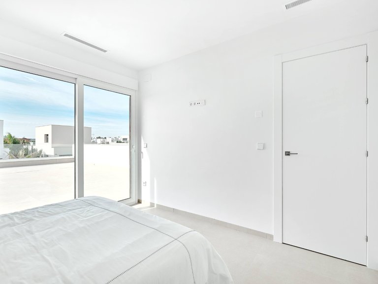 Villa for Sale in Los Montesinos, Alicante 28