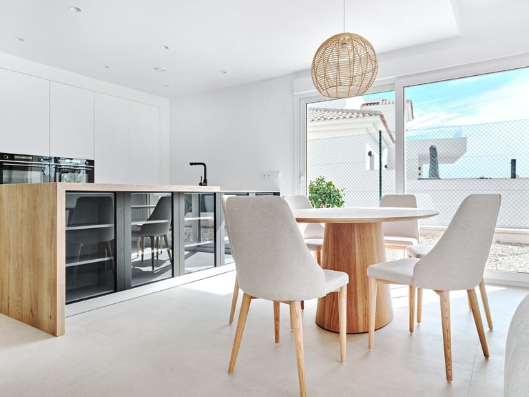 Villa for Sale in Los Montesinos, Alicante 7