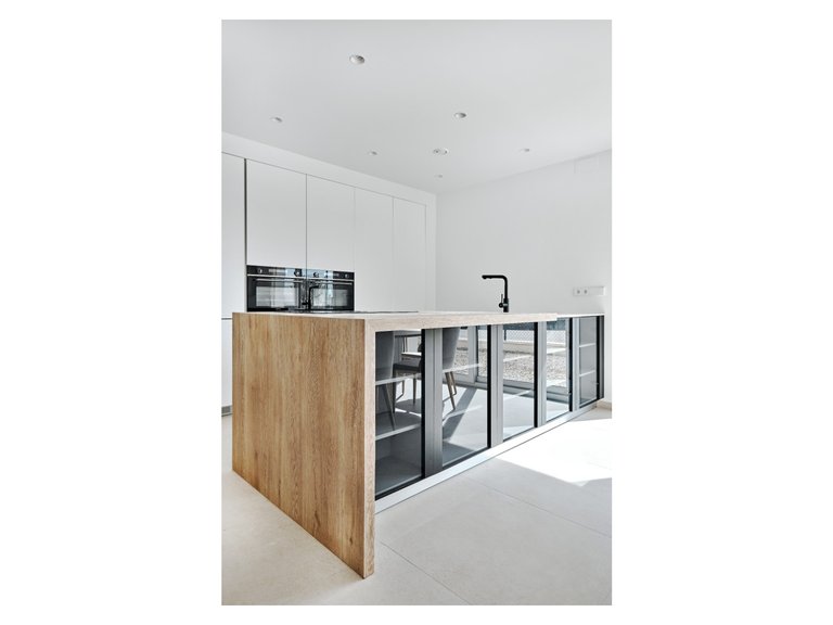 Villa for Sale in Los Montesinos, Alicante 9