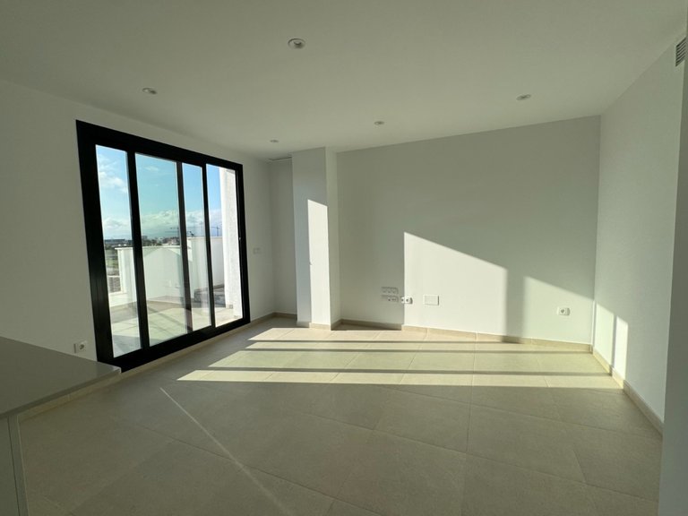 Apartment for Sale in Santa Rosalia Lake And Life Resort, Murcia 2