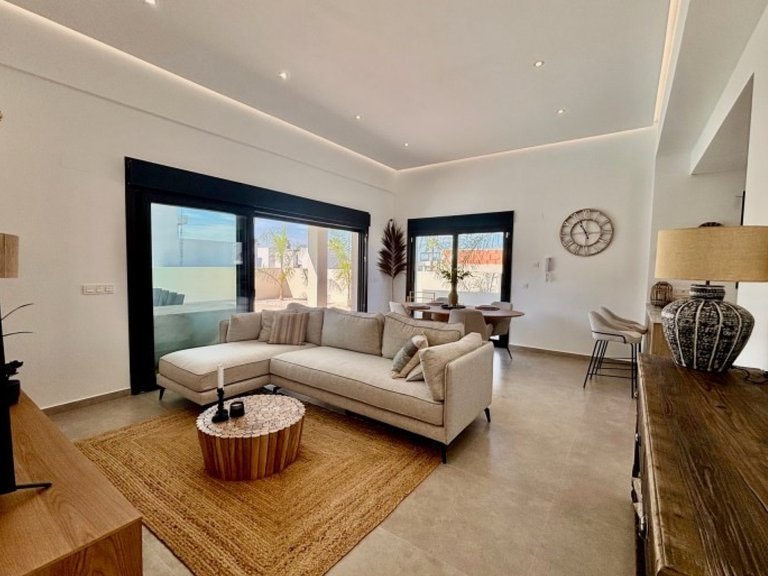 Villa for Sale in Rafal, Alicante 2