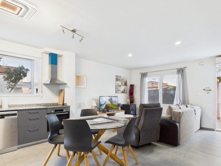 Villa for Sale in El Carmoli, Murcia 12