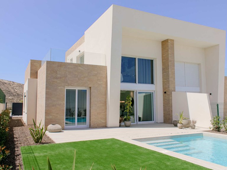 Villa for Sale in La Finca Golf, Alicante 1