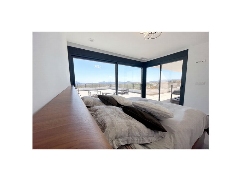 Villa for Sale in Pinoso, Alicante 12