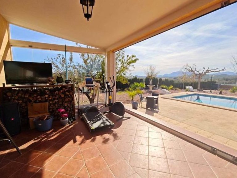 Villa for Sale in Sax, Alicante 18