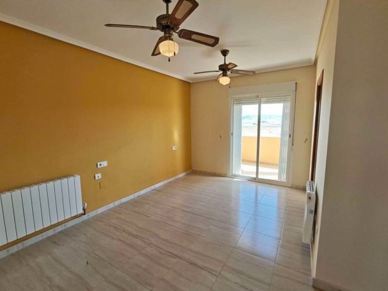 Villa for Sale in Pinoso, Alicante 19