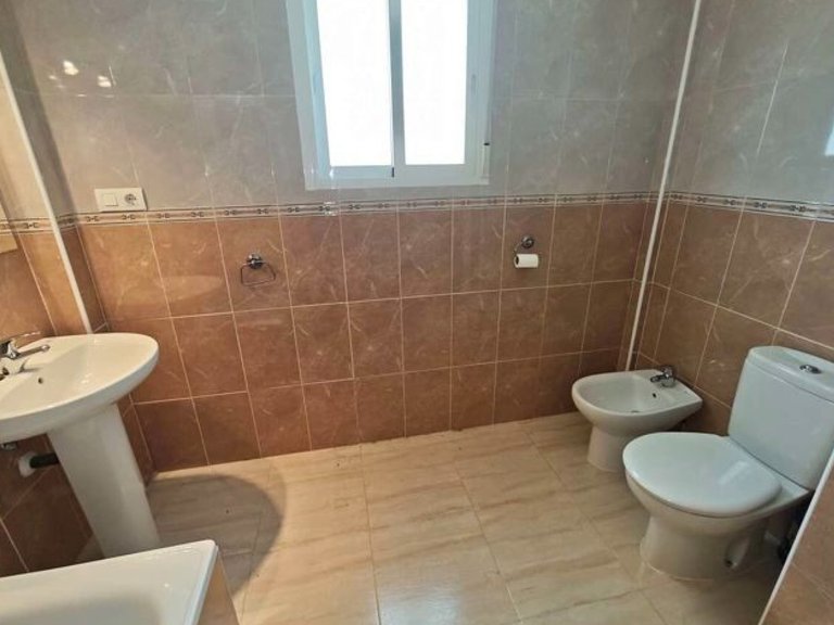 Villa for Sale in Pinoso, Alicante 26