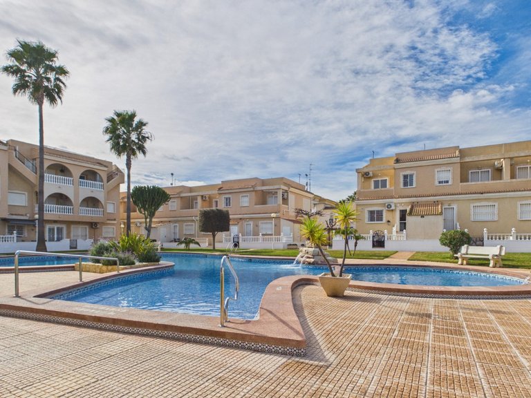 Apartment for Sale in Los Alcázares, Murcia 1