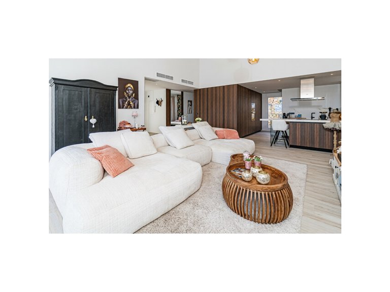 Villa for Sale in La Finca Golf, Alicante 3