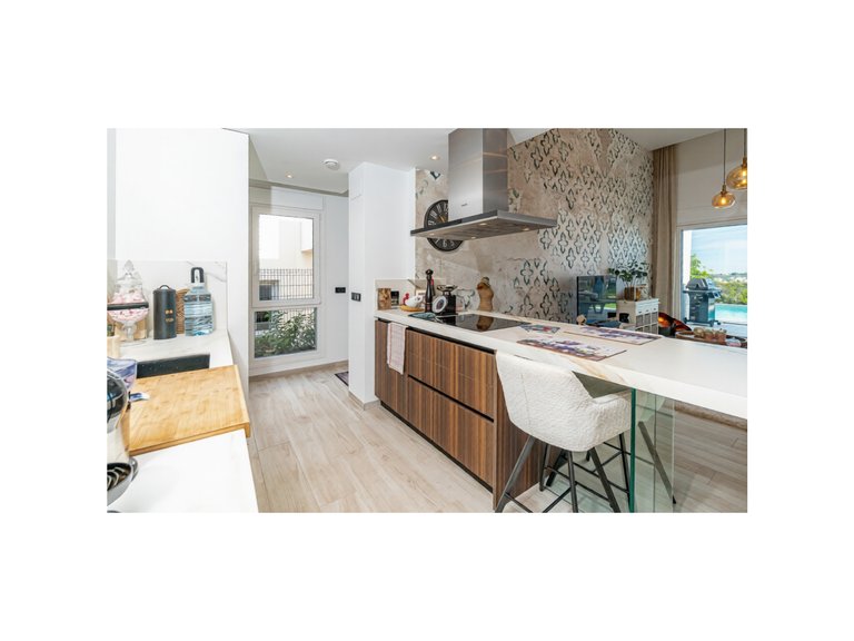 Villa for Sale in La Finca Golf, Alicante 4