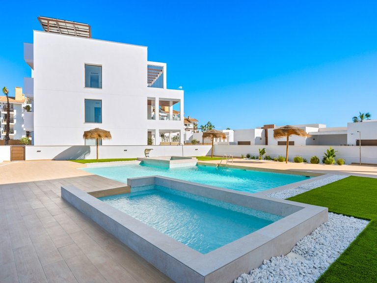 Apartment for Sale in Los Alcázares, Murcia 10
