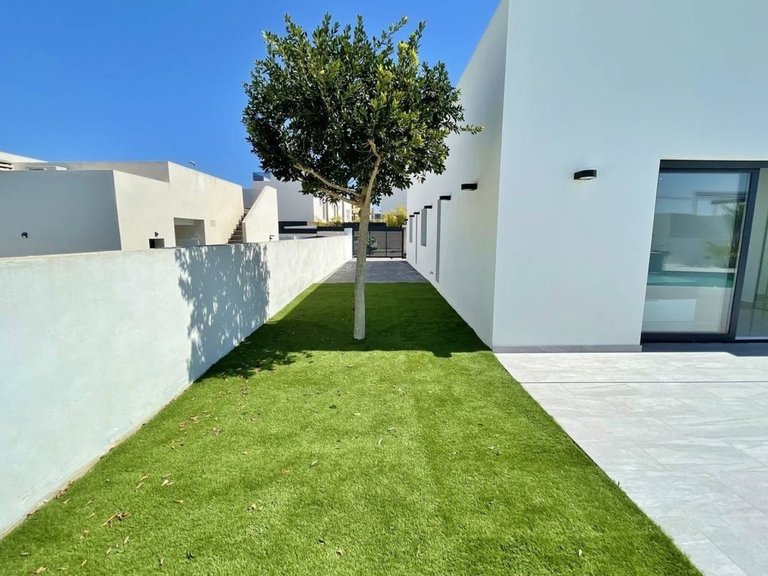 Villa for Sale in Rojales, Alicante 13