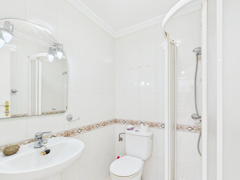 Apartment for Sale in Los Alcázares, Murcia 17