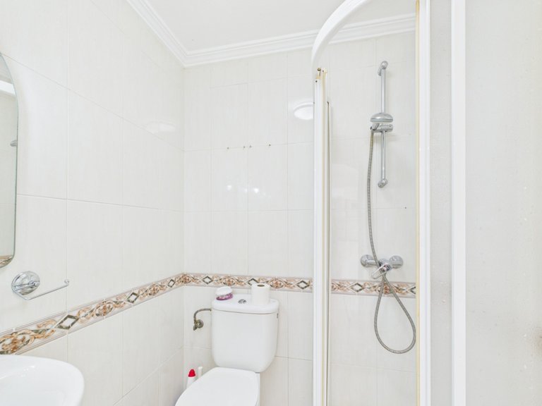 Apartment for Sale in Los Alcázares, Murcia 18