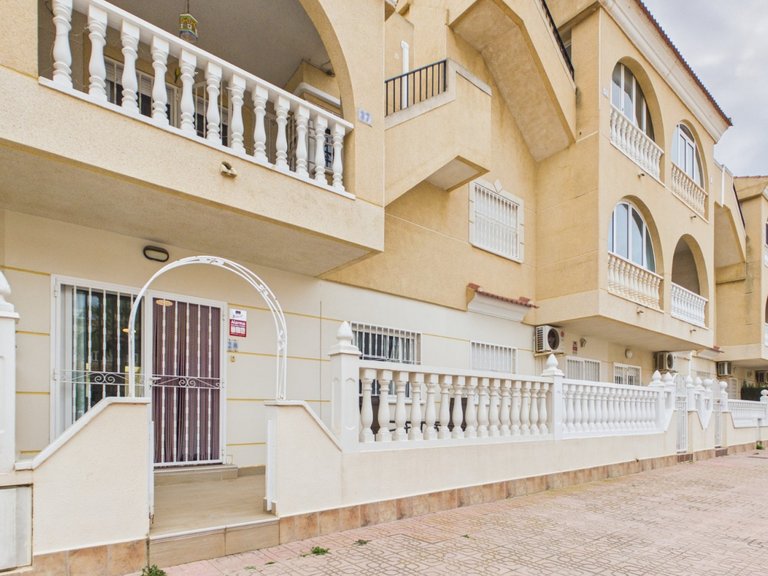 Apartment for Sale in Los Alcázares, Murcia 4
