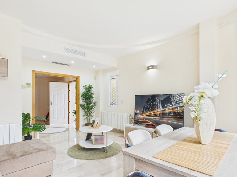 Villa for Sale in Gea Y Truyols, Murcia 21