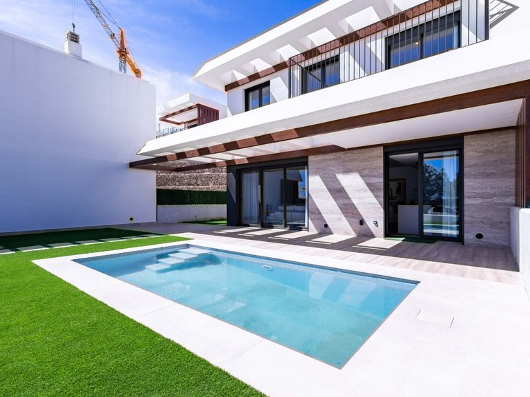 Villa for Sale in Polop, Alicante 40