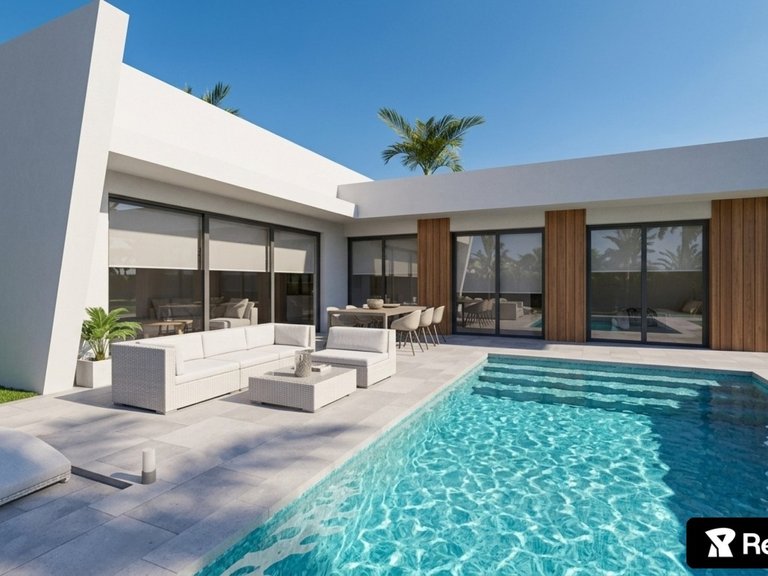 Villa for Sale in Pinoso, Alicante 1