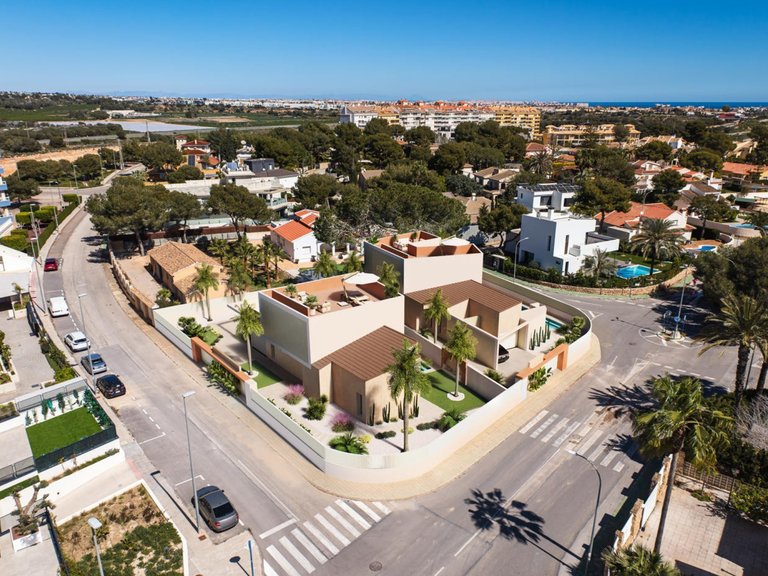 Villa for Sale in Campoamor, Alicante 22