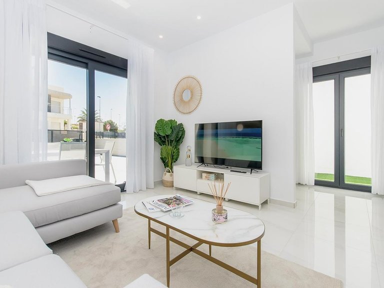 Villa for Sale in Vistabella Golf, Alicante 4