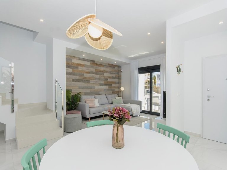 Villa for Sale in Vistabella Golf, Alicante 6