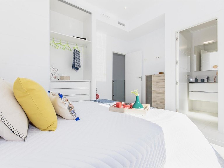 Villa for Sale in Vistabella Golf, Alicante 21