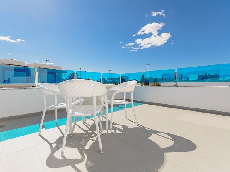 Villa for Sale in Vistabella Golf, Alicante 33