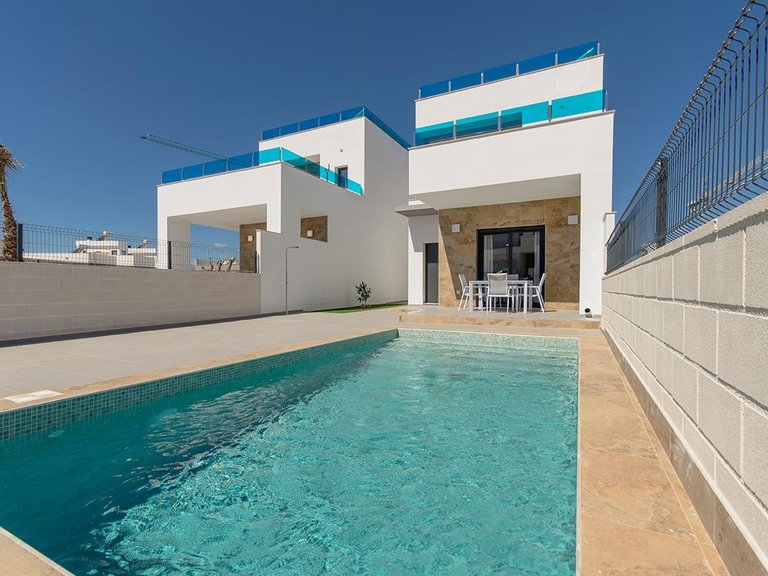 Villa for Sale in Vistabella Golf, Alicante 36