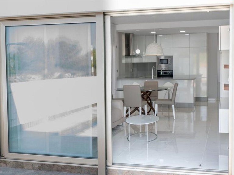 Villa for Sale in Villamartin, Alicante 5